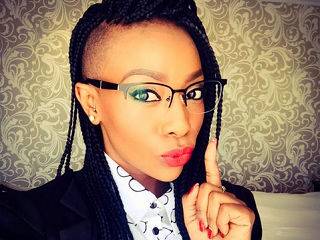 What’s Hot: Pearl Modiadie shows off her man
